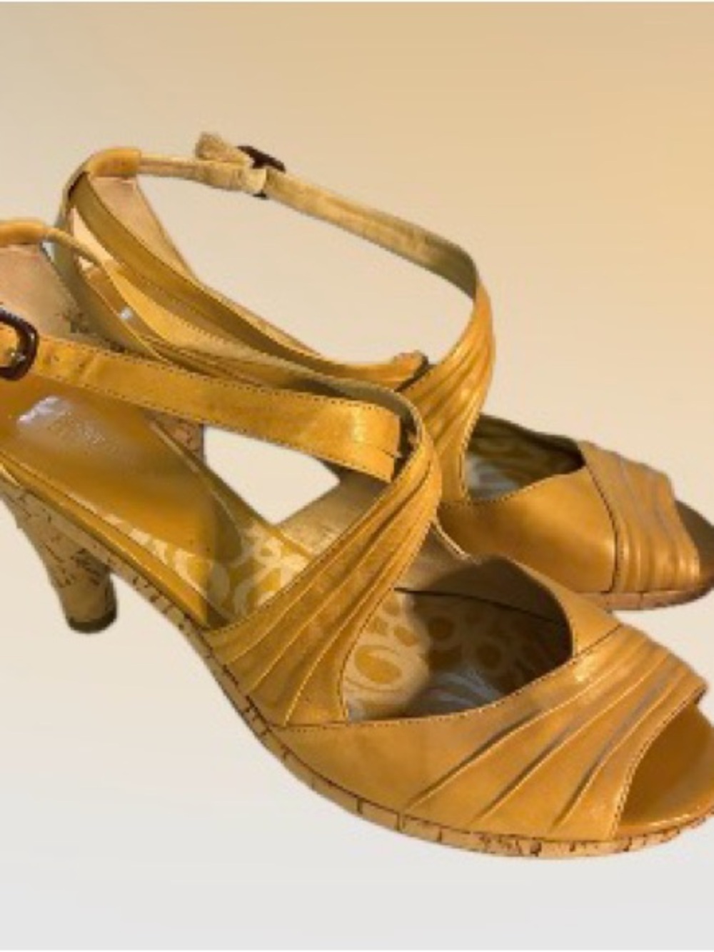 Light Caramel Strappy Mid-Heel Sandals